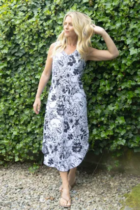Escape Paisley Scroll Sleeveless Dress