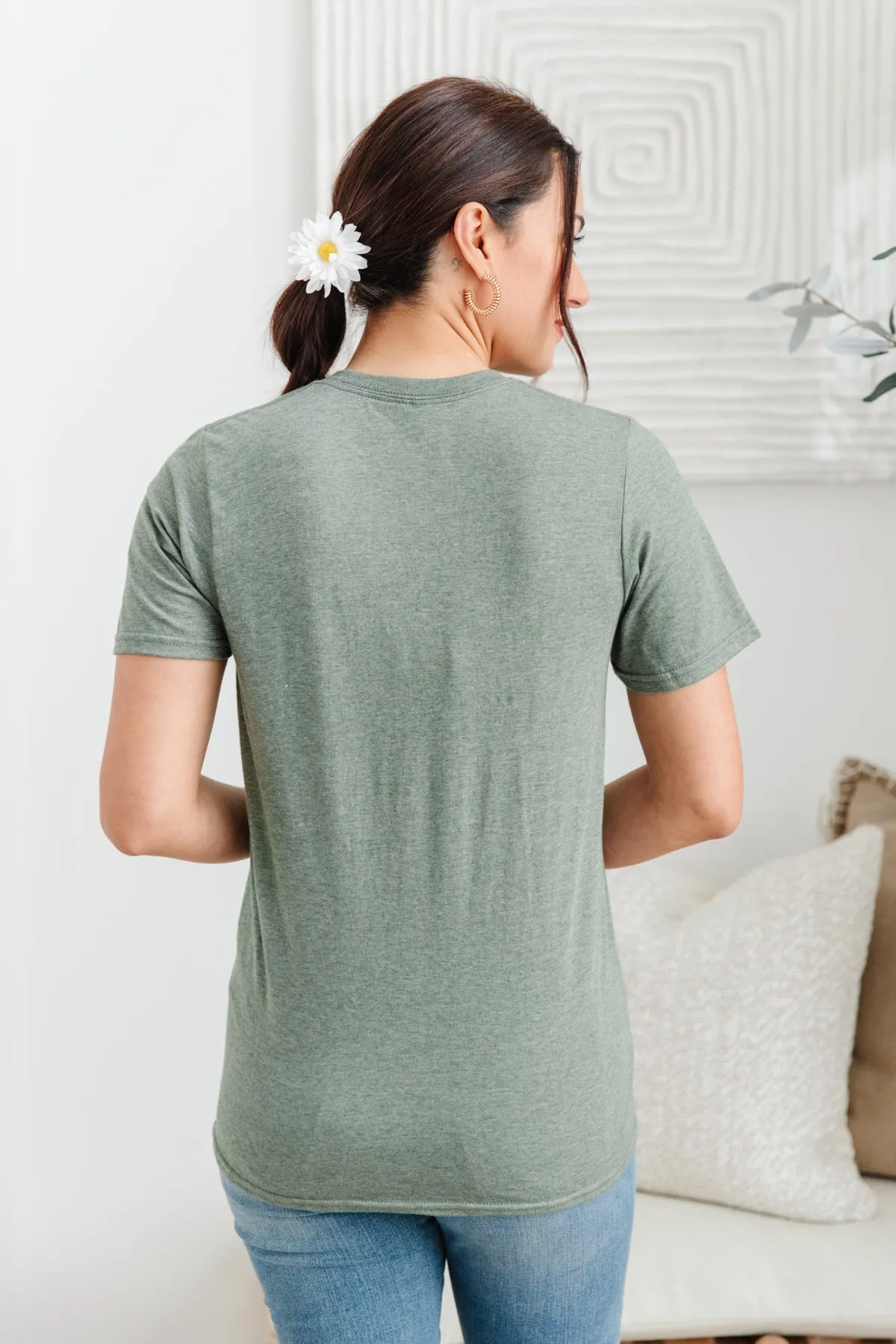 ONLINE EXCLUSIVE Green Thumb Graphic Tee