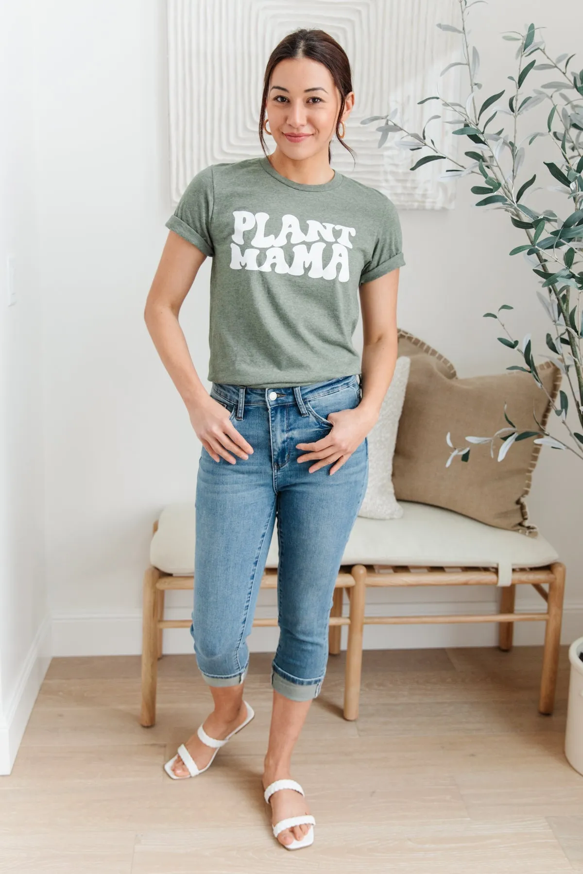 ONLINE EXCLUSIVE Green Thumb Graphic Tee
